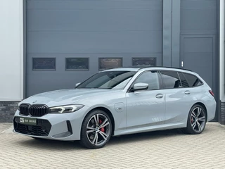 BMW 3-serie Touring 320e xDrive M-Sport Pro|Pano|Head-Up|Memory