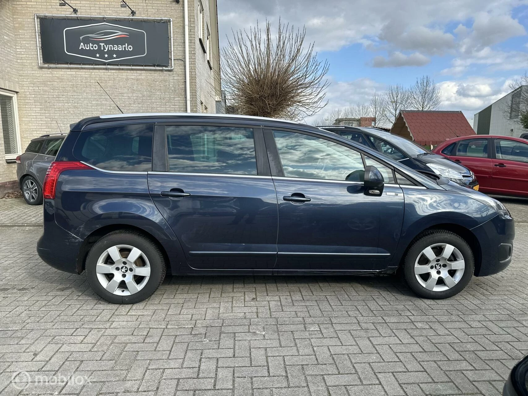 Hoofdafbeelding Peugeot 5008