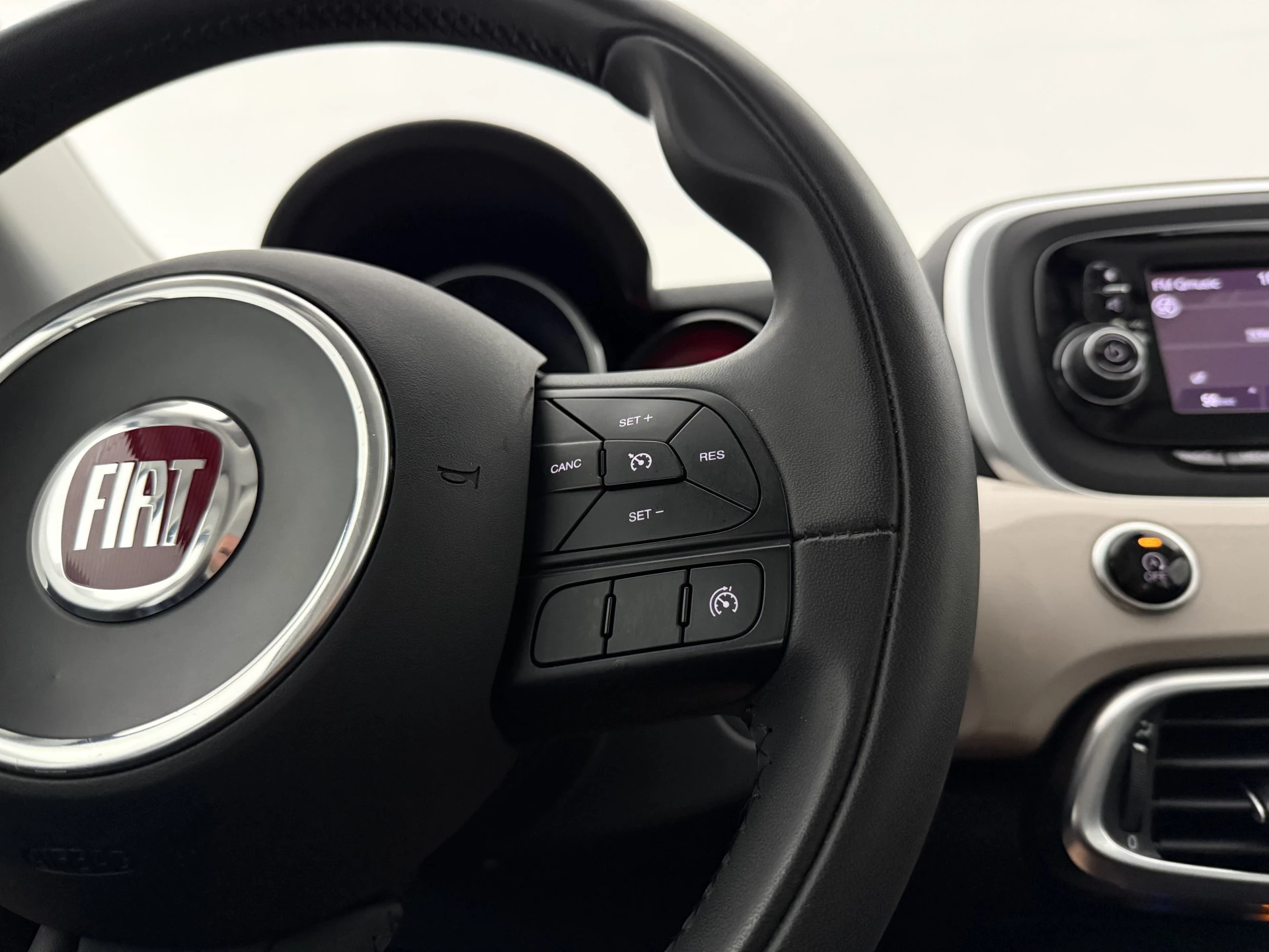 Hoofdafbeelding Fiat 500X