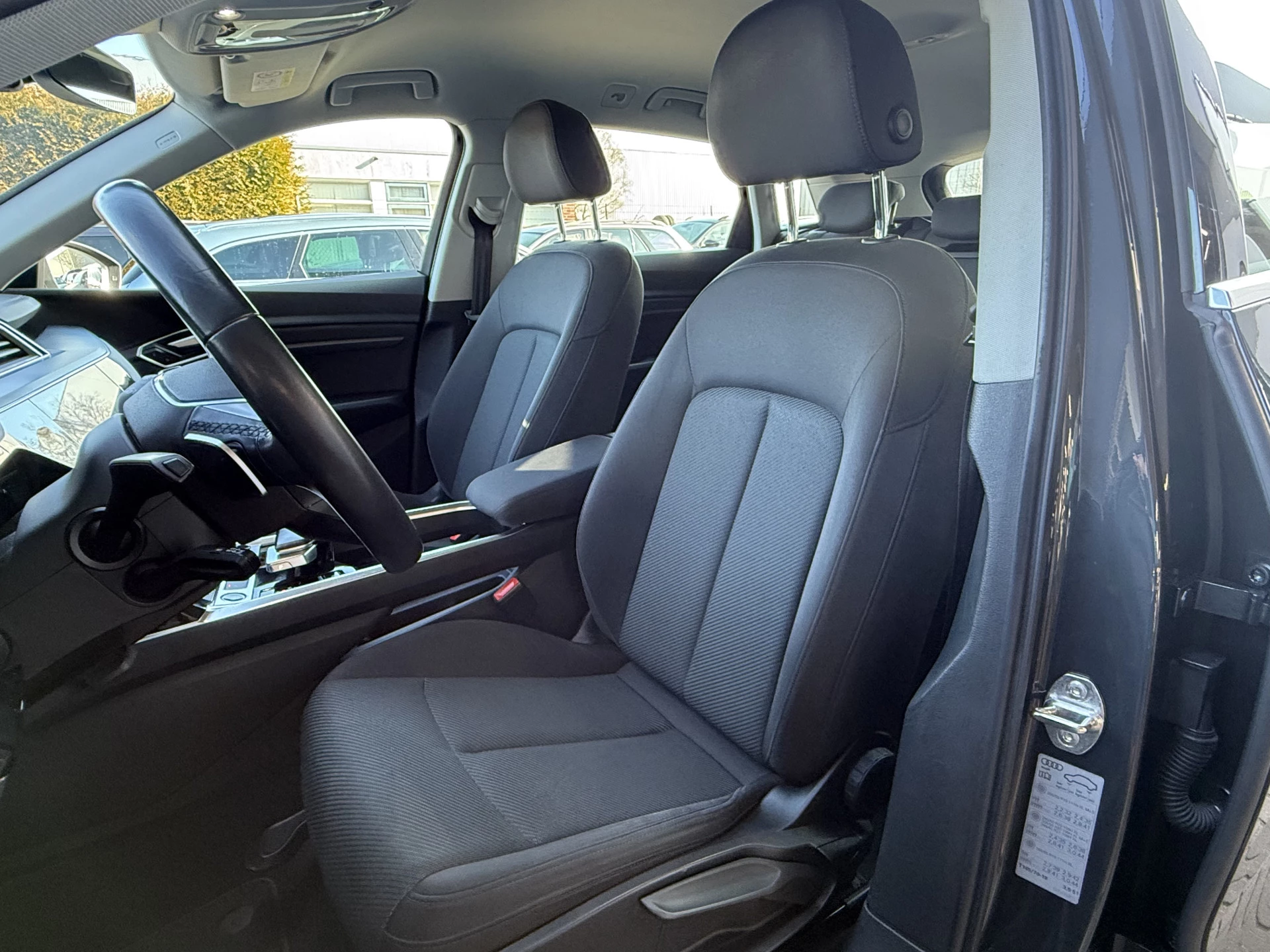 Hoofdafbeelding Audi e-tron