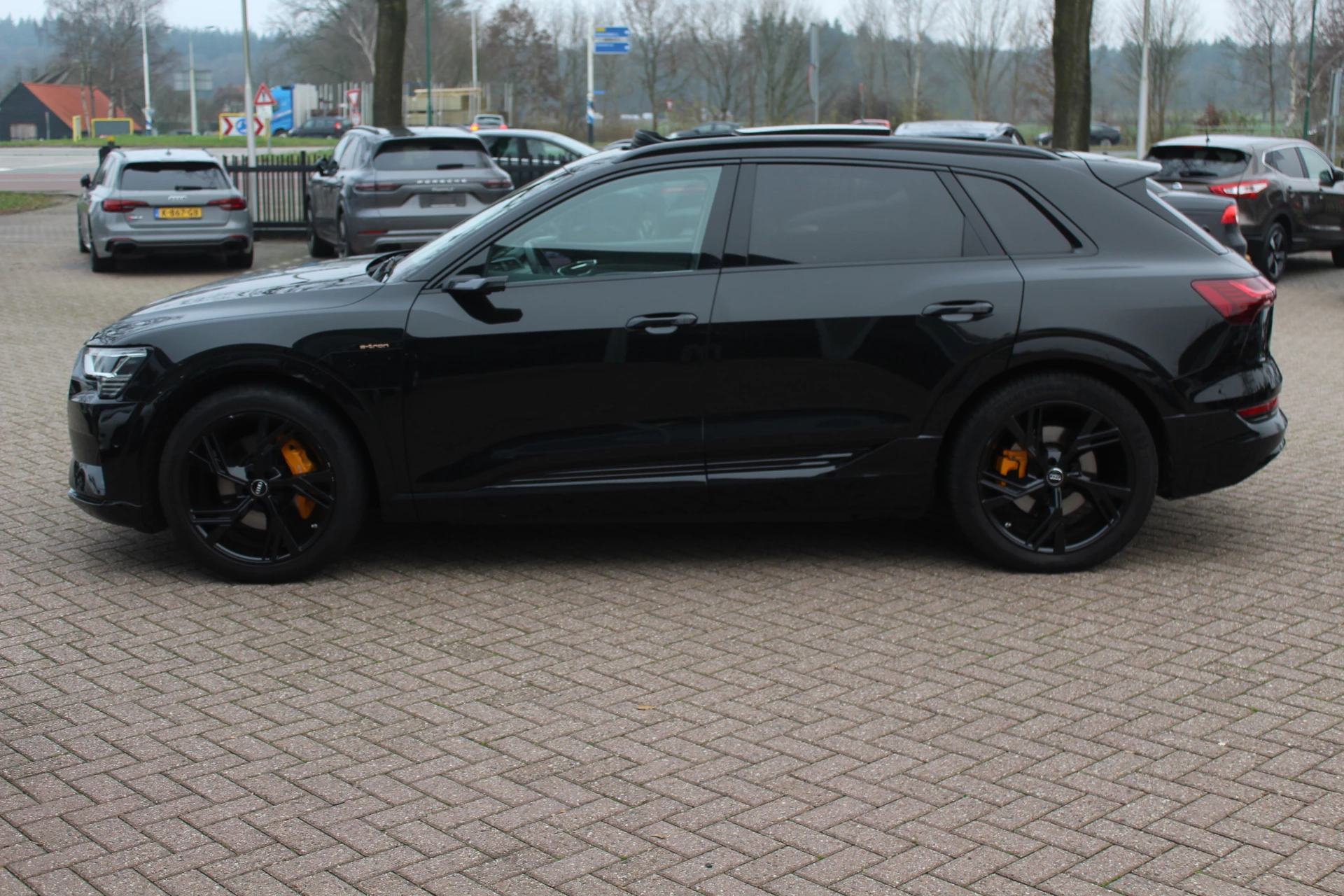 Hoofdafbeelding Audi e-tron