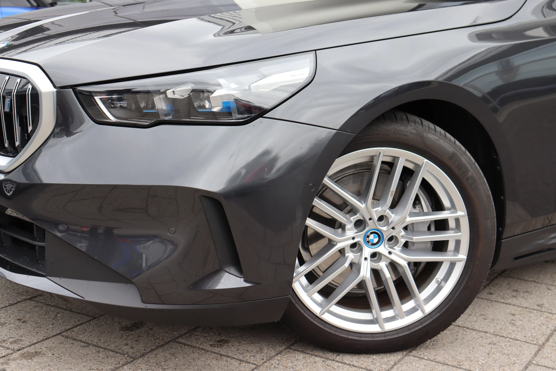 Hoofdafbeelding BMW i5
