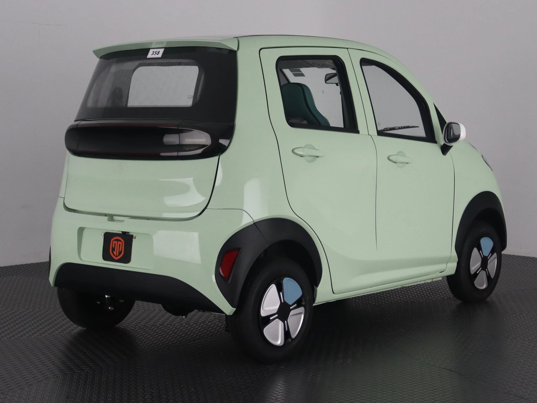 Hoofdafbeelding Jinpeng P4