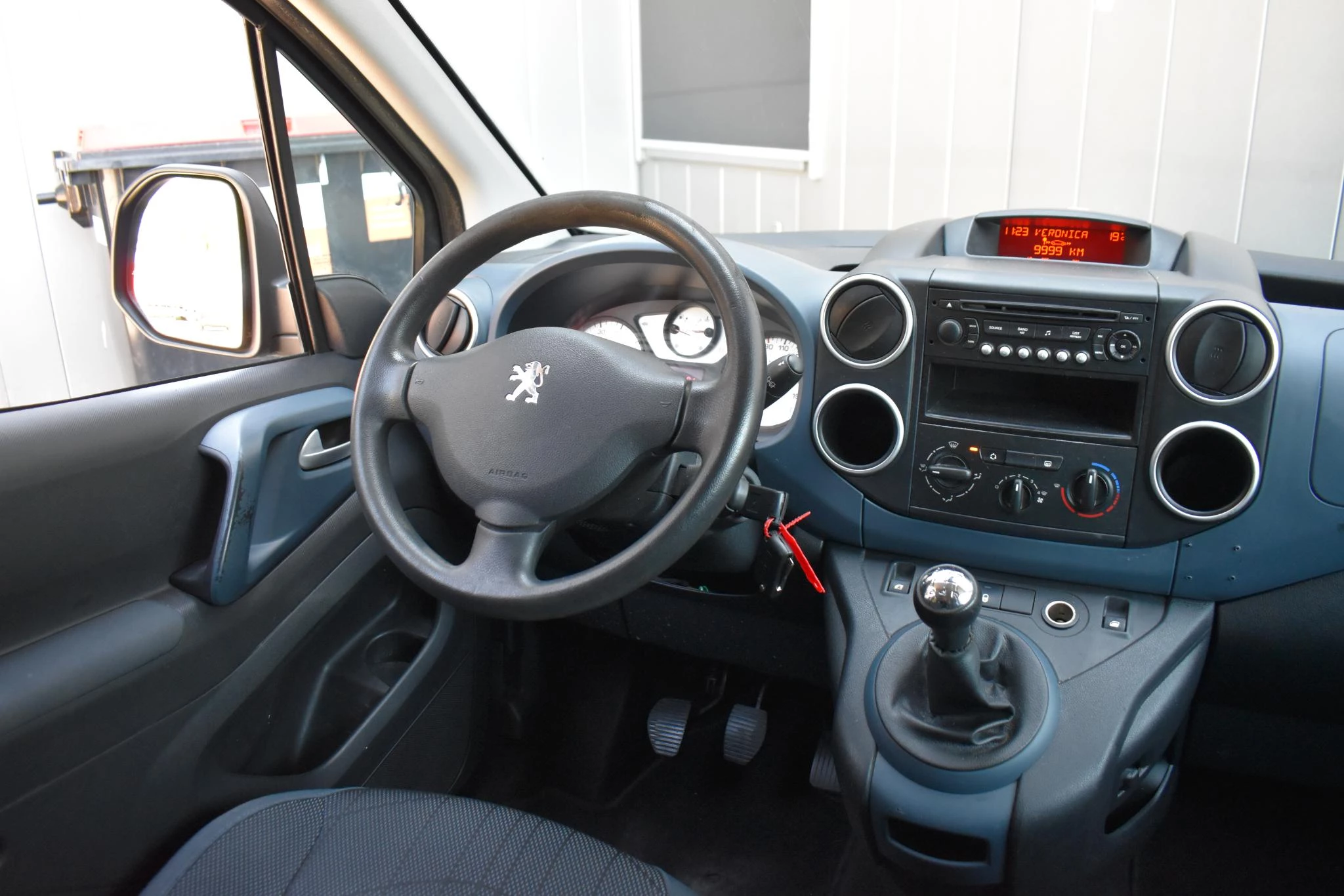 Hoofdafbeelding Peugeot Partner