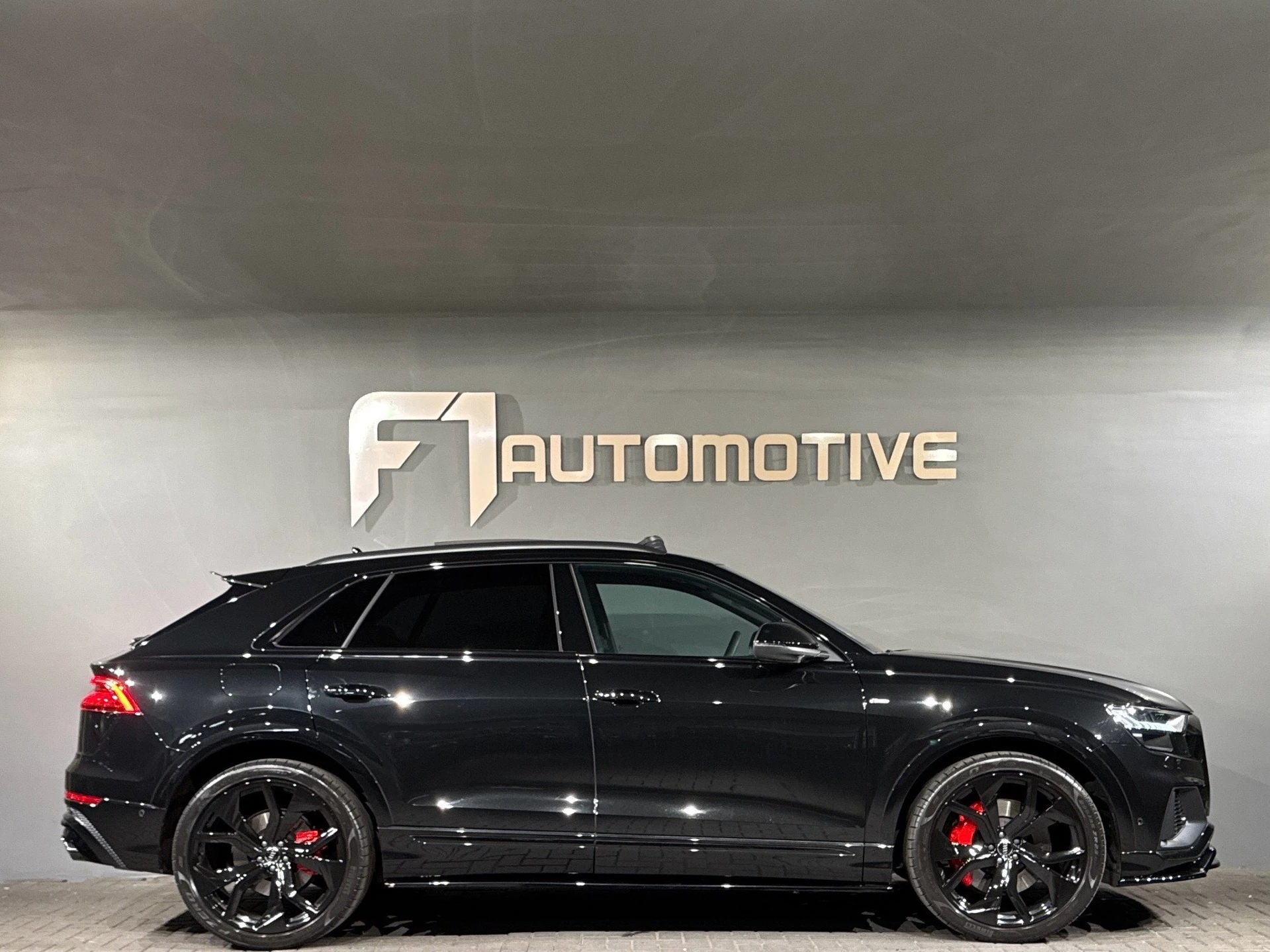 Hoofdafbeelding Audi Q8