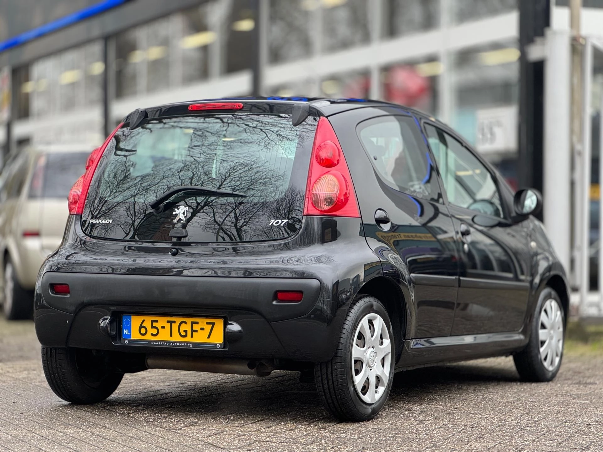 Hoofdafbeelding Peugeot 107