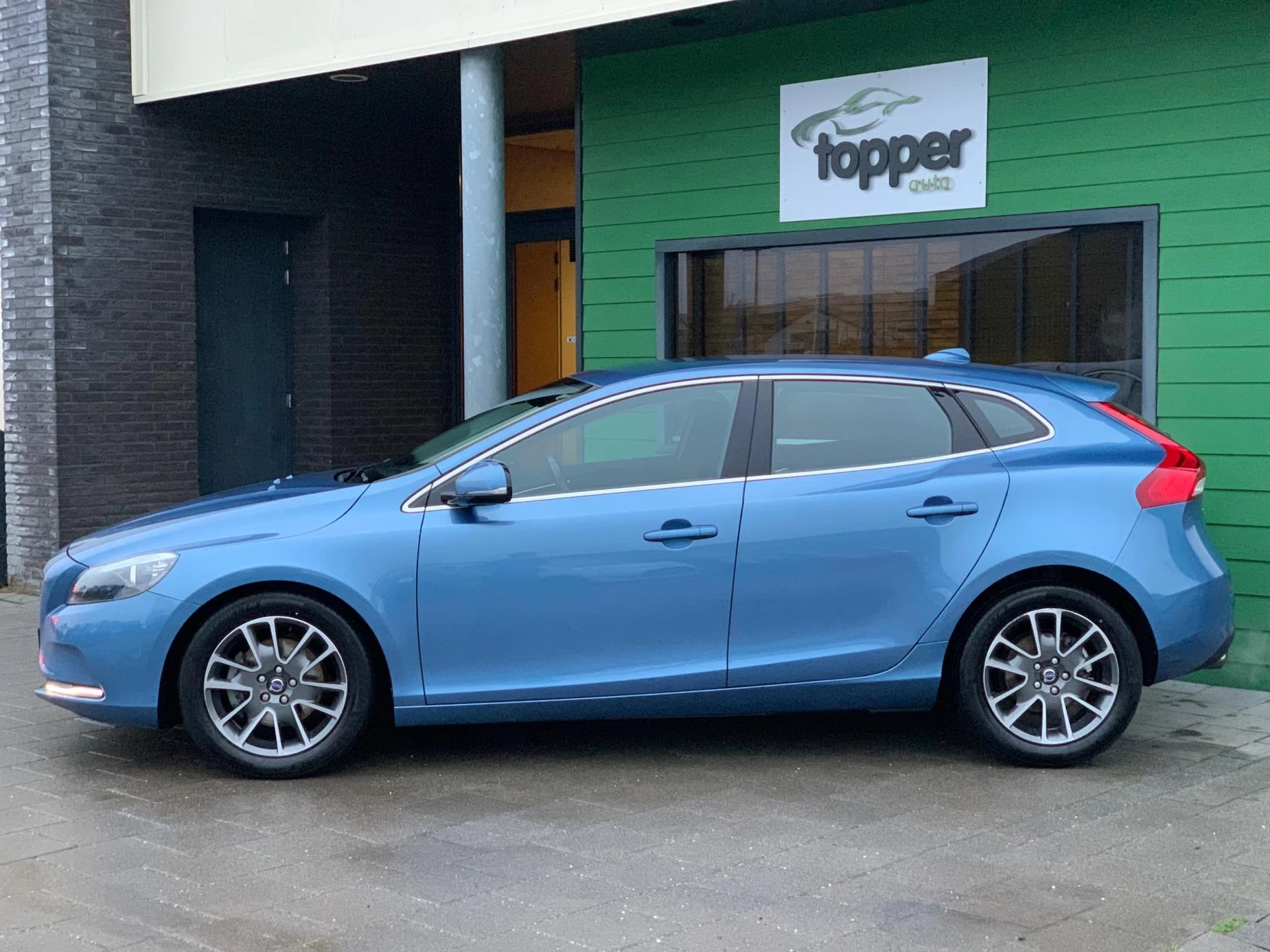 Hoofdafbeelding Volvo V40