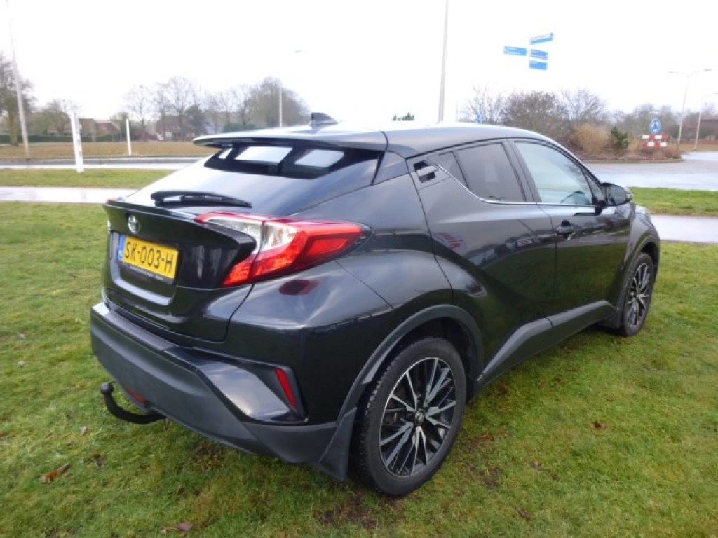 Hoofdafbeelding Toyota C-HR