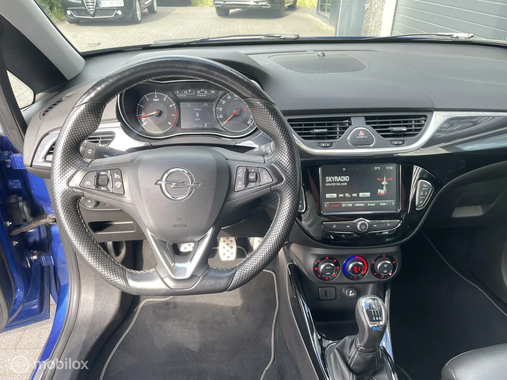 Hoofdafbeelding Opel Corsa