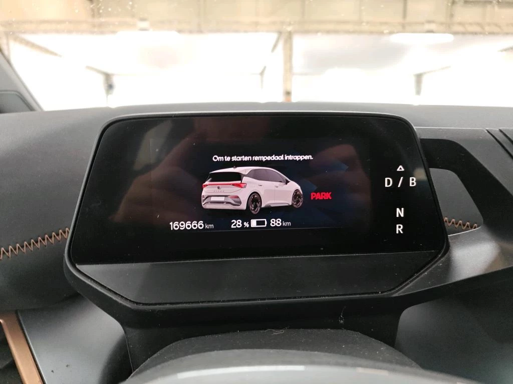 Hoofdafbeelding CUPRA Born