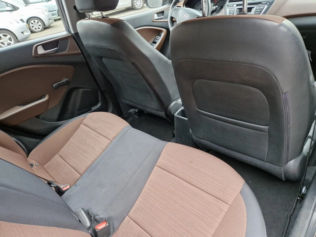 Hoofdafbeelding Hyundai i20