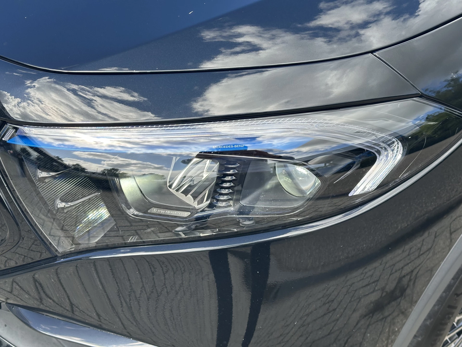 Hoofdafbeelding Mercedes-Benz EQA