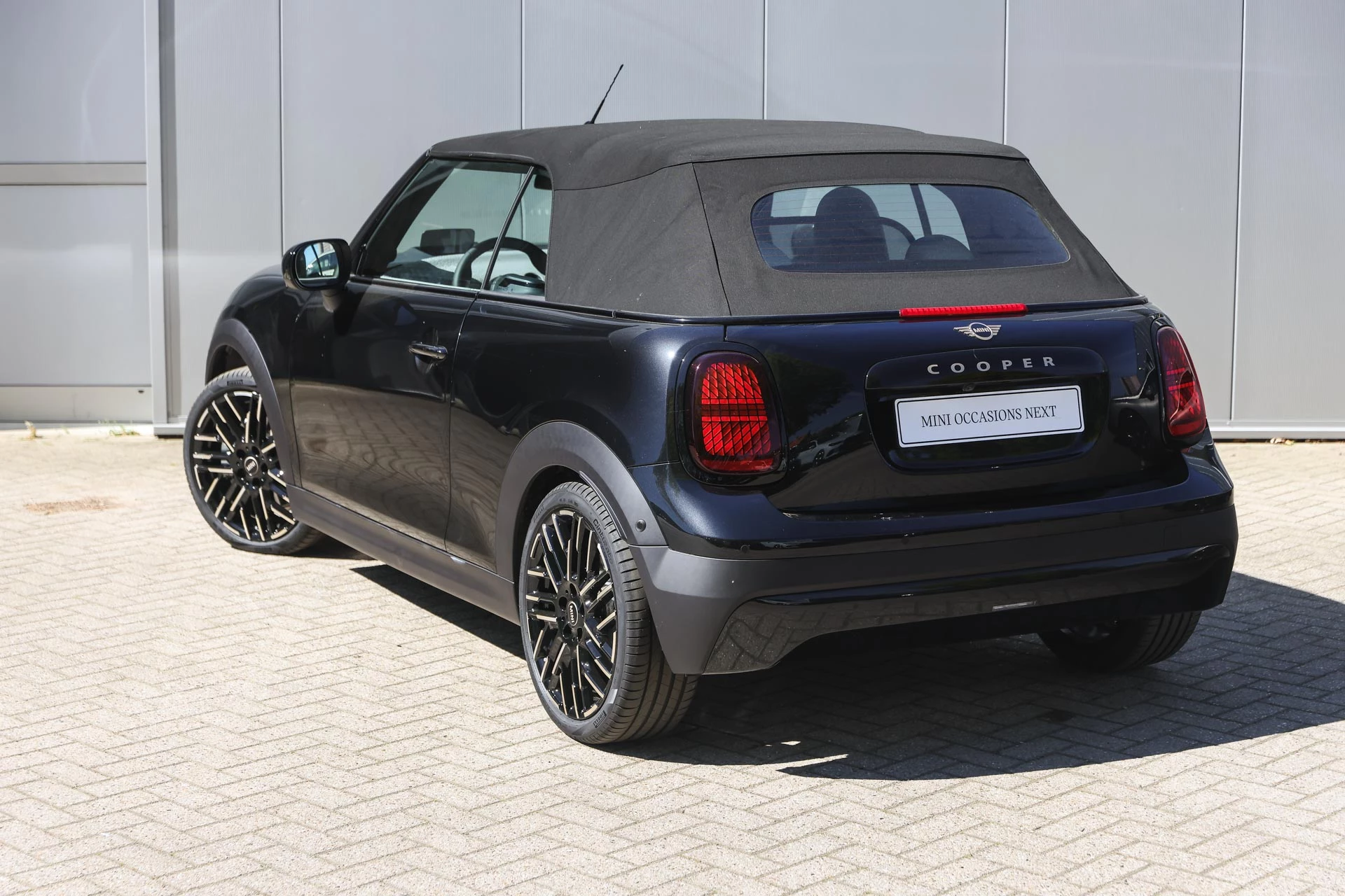 Hoofdafbeelding MINI Cooper Cabrio