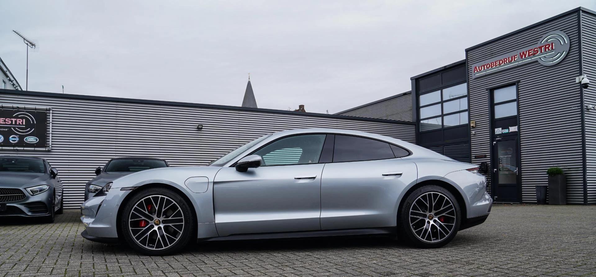 Hoofdafbeelding Porsche Taycan