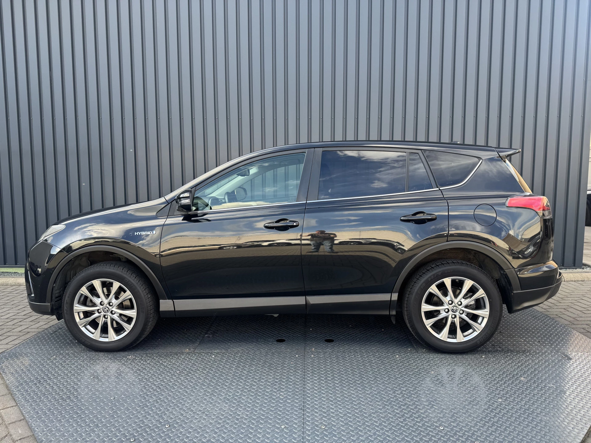 Hoofdafbeelding Toyota RAV4