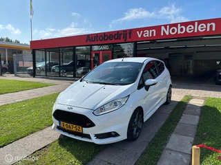 Ford Fiesta 1.6 ST1|NAVI|STOELVERW|RECARO|CAMERA