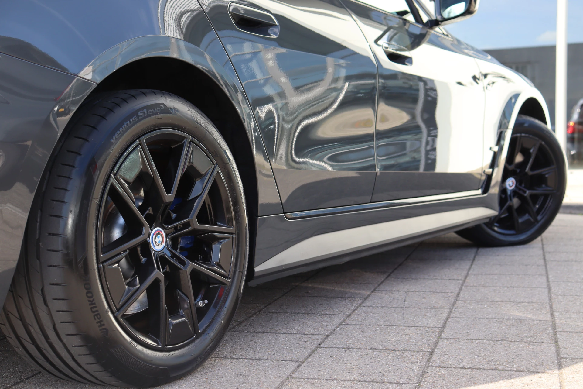 Hoofdafbeelding BMW i4