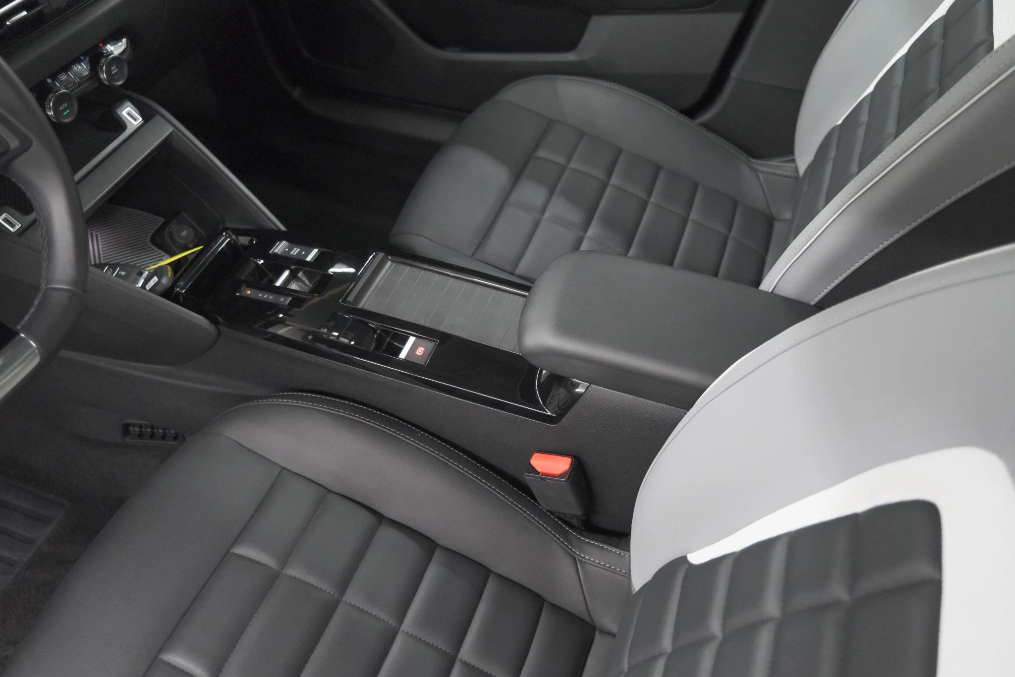 Hoofdafbeelding Citroën C4 X