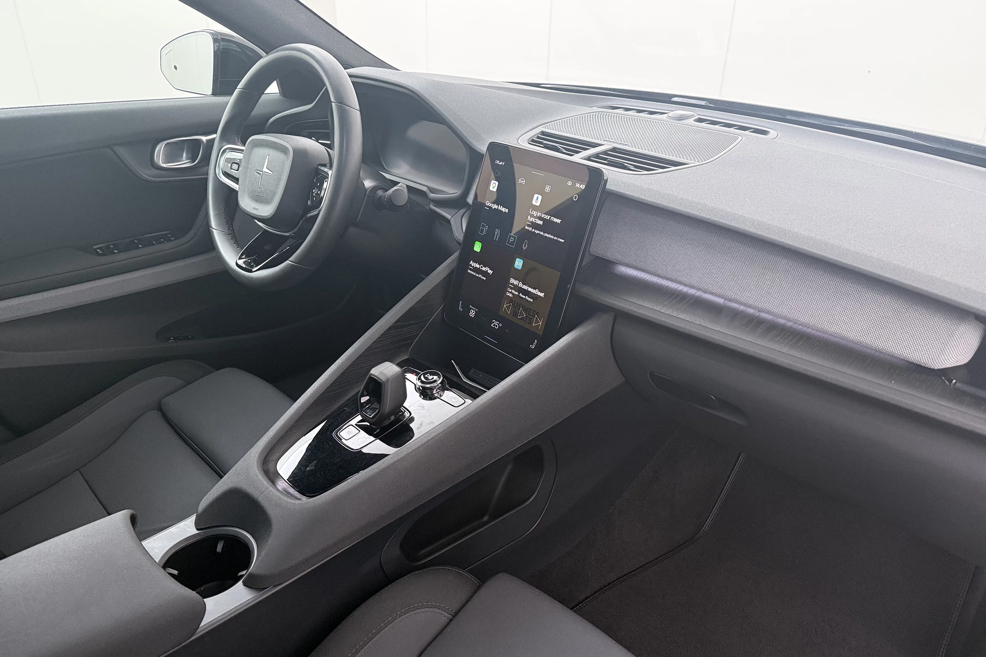 Hoofdafbeelding Polestar 2