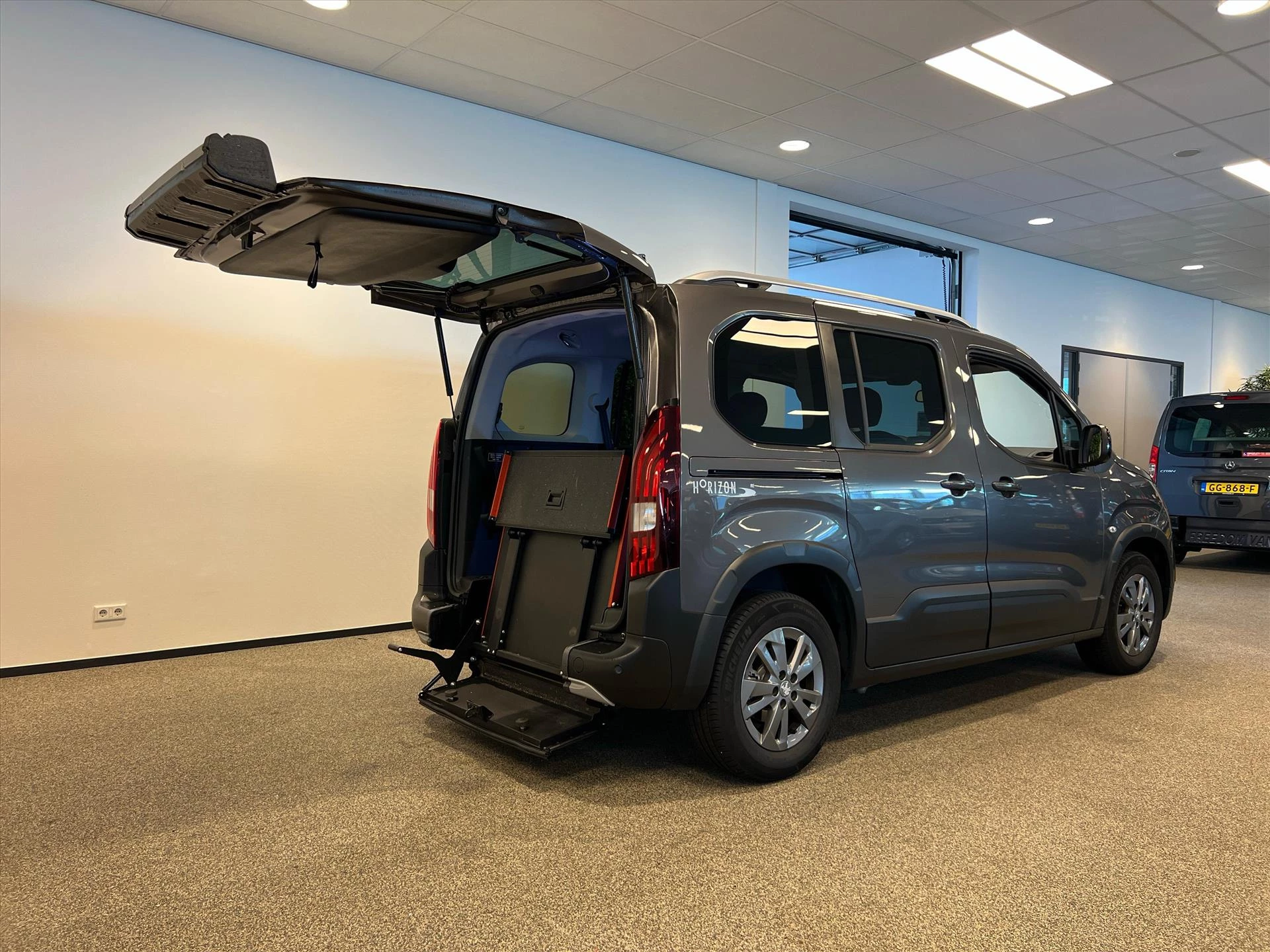 Hoofdafbeelding Peugeot Rifter