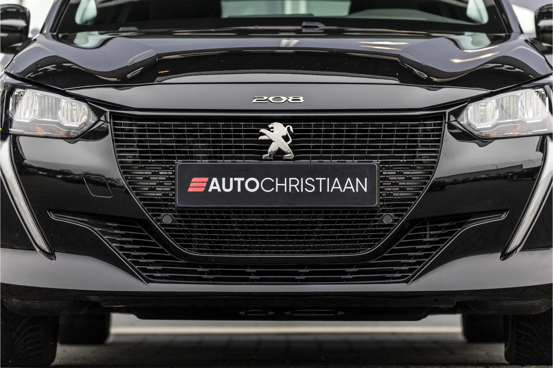 Hoofdafbeelding Peugeot e-208