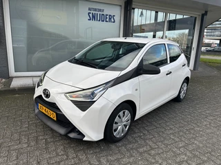 Hoofdafbeelding Toyota Aygo Toyota Aygo 1.0 VVT-I X-FUN
