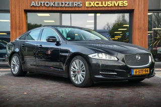 Hoofdafbeelding Jaguar XJ Jaguar XJ 3.0 V6D Portfolio Panodak Leer Navigatie Camera Cruise Clima