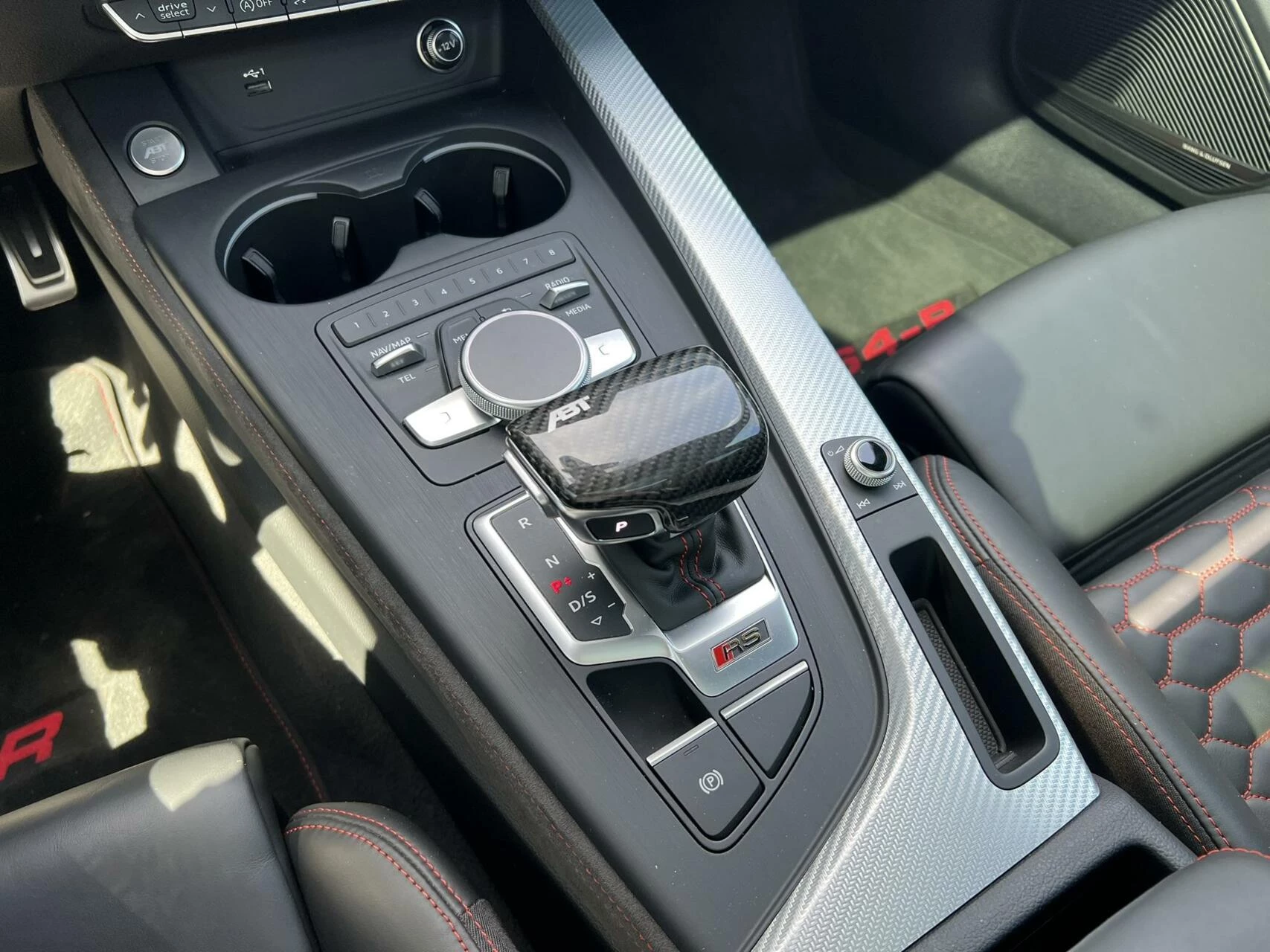 Hoofdafbeelding Audi RS4