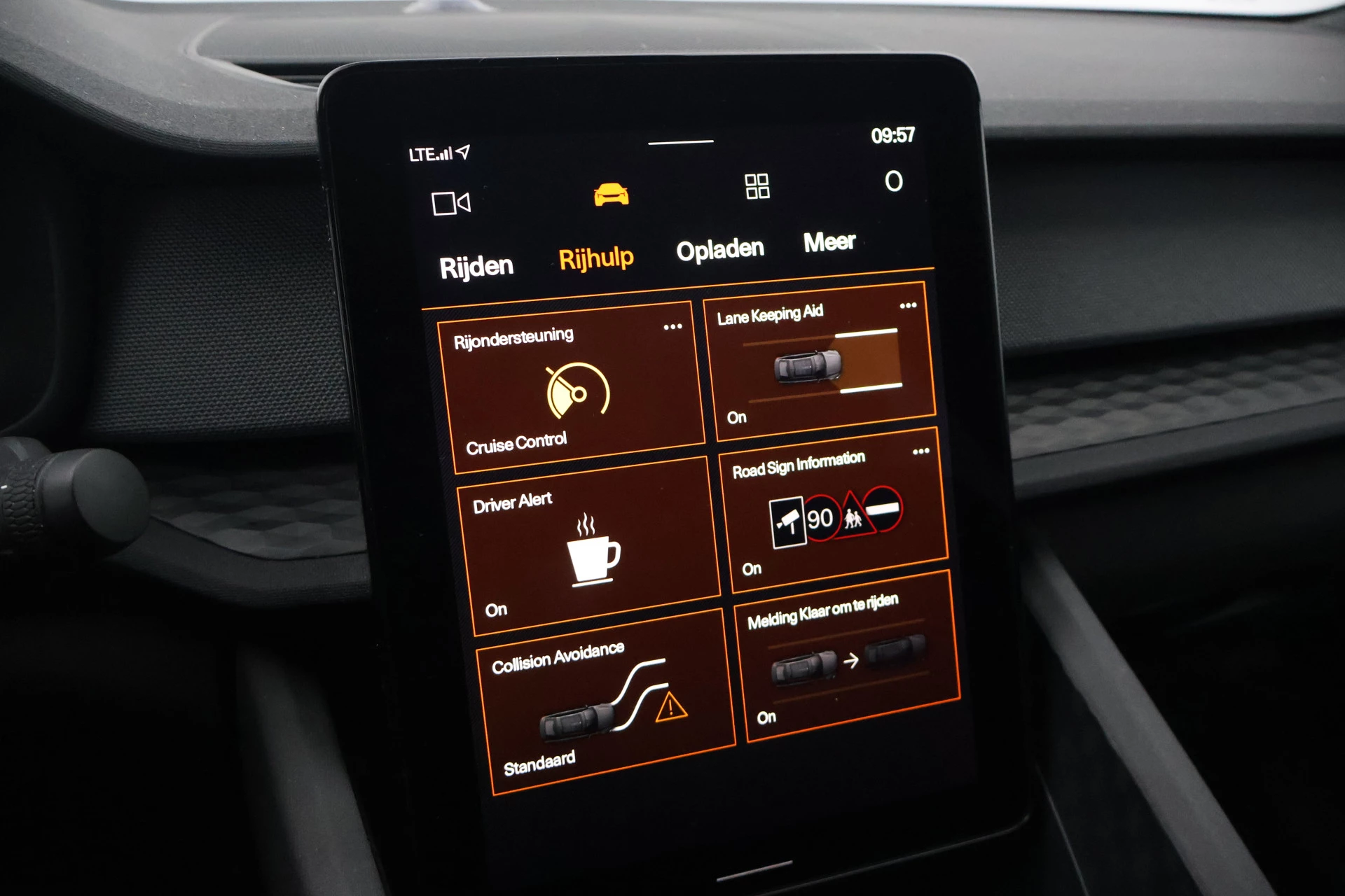 Hoofdafbeelding Polestar 2