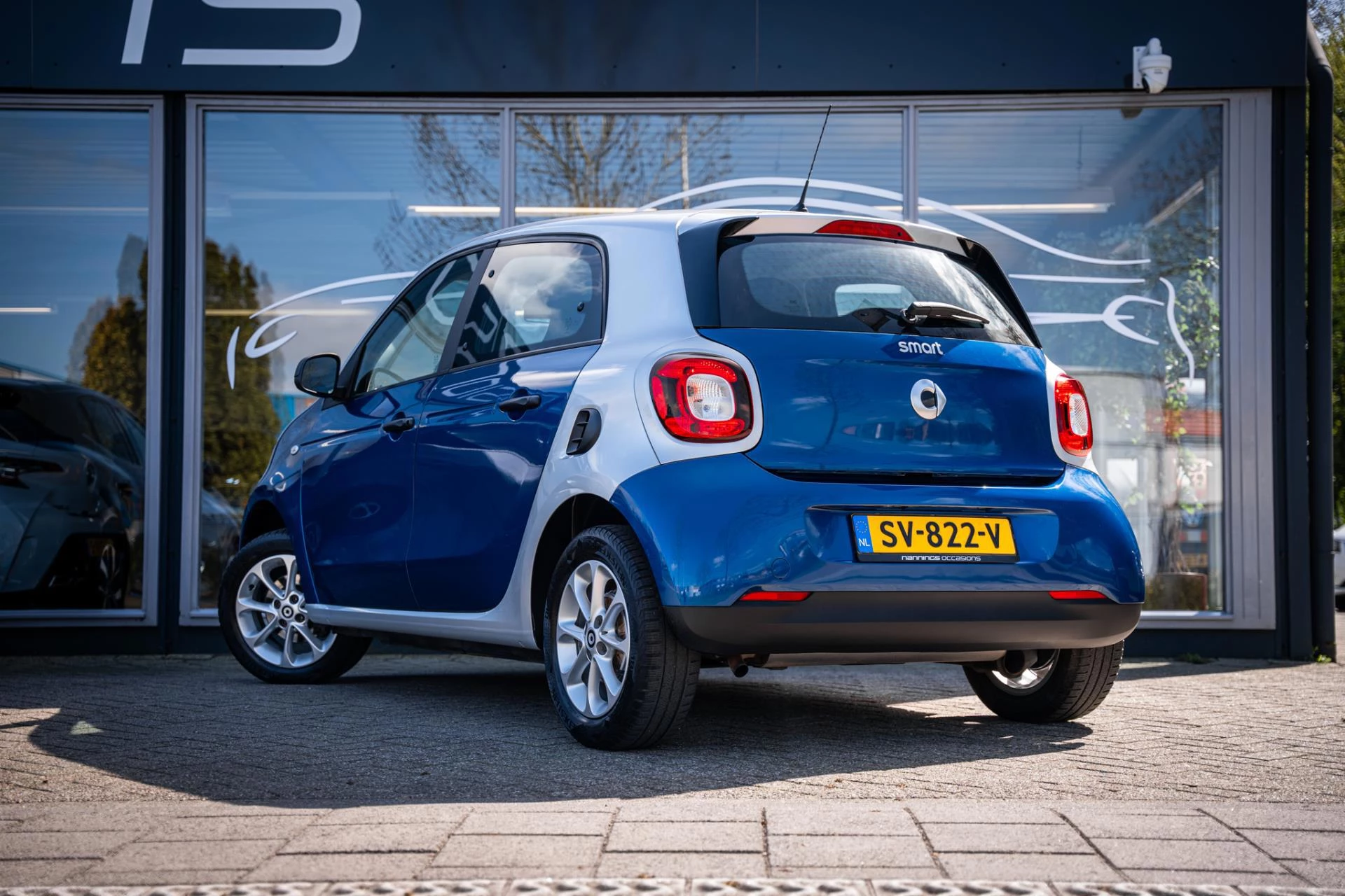 Hoofdafbeelding Smart Forfour
