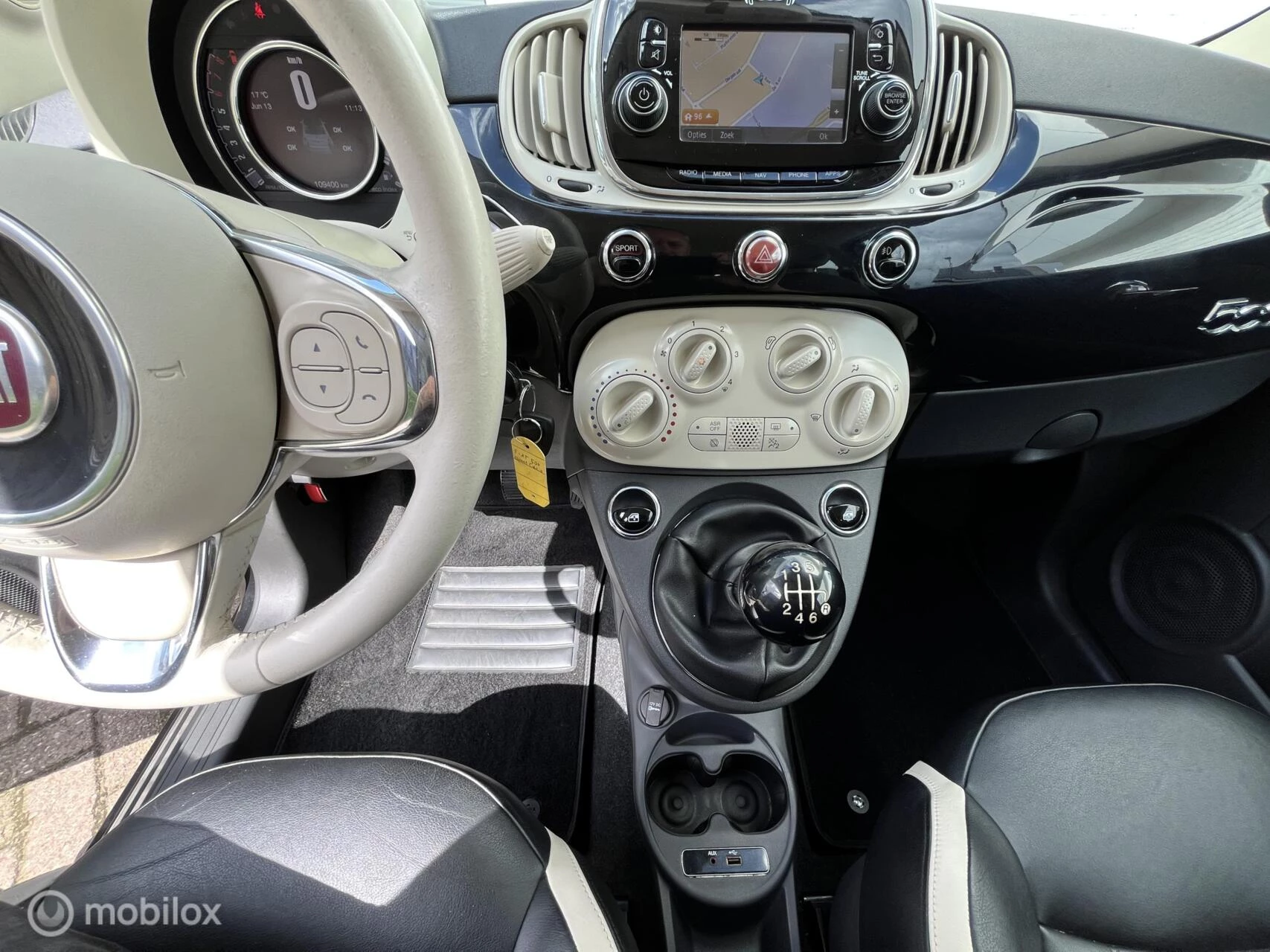 Hoofdafbeelding Fiat cabrio