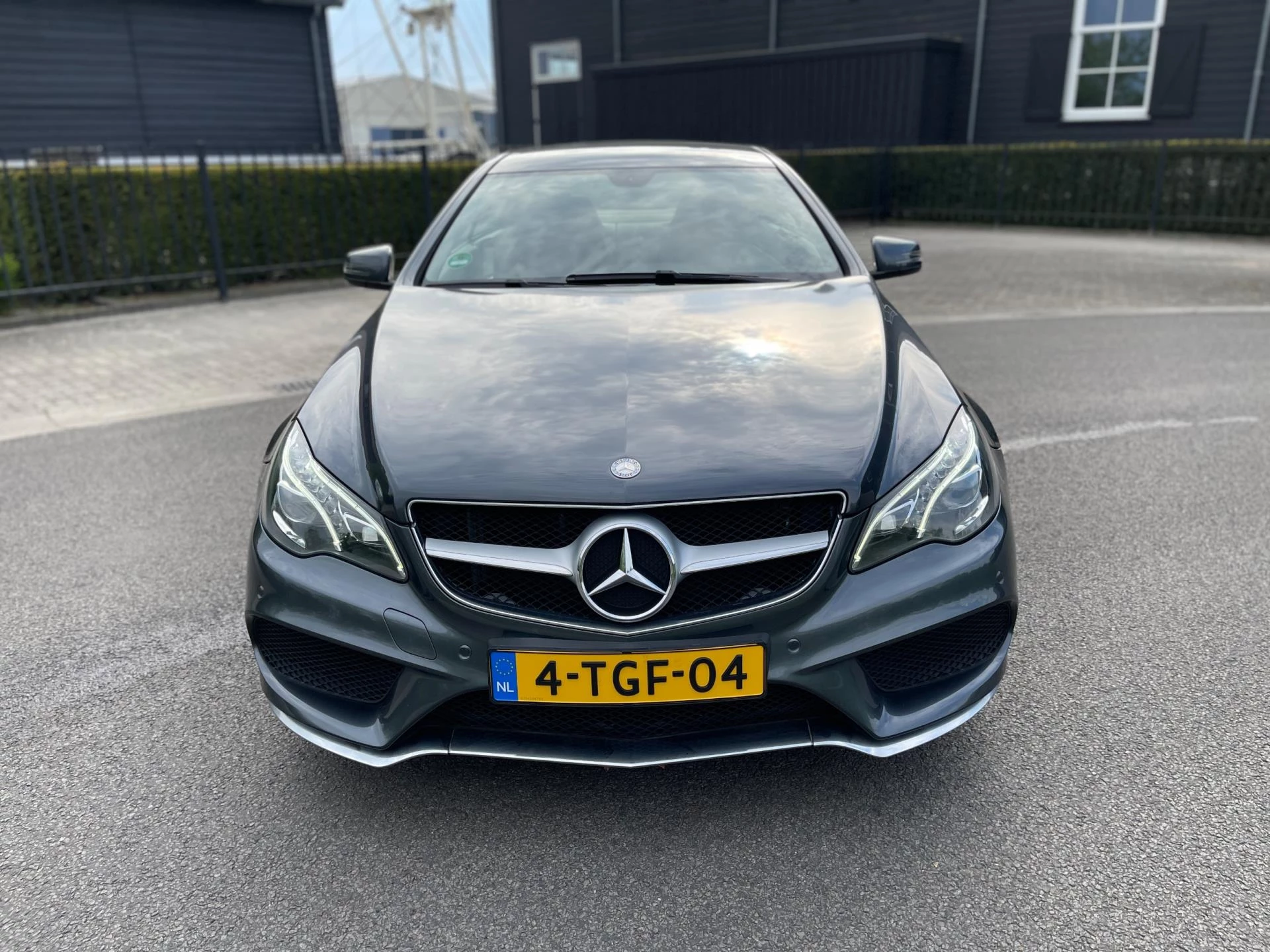 Hoofdafbeelding Mercedes-Benz E-Klasse