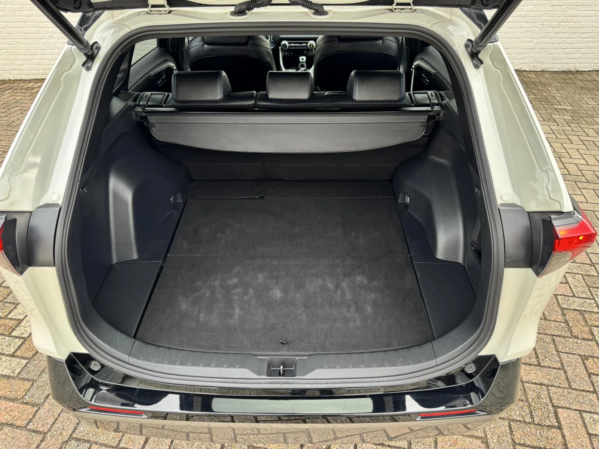 Hoofdafbeelding Toyota RAV4