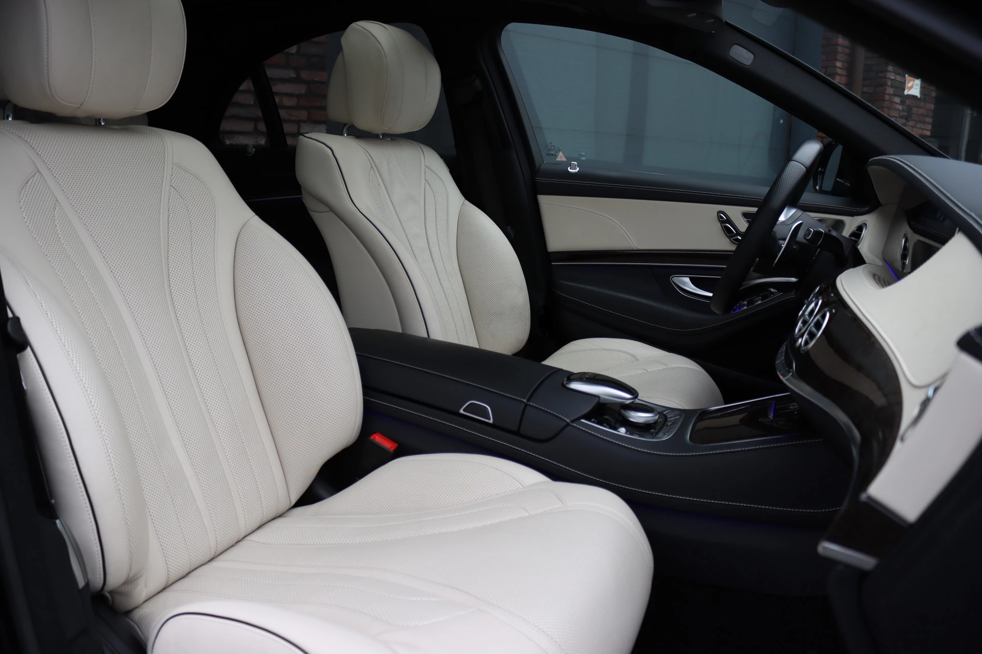 Hoofdafbeelding Mercedes-Benz S-Klasse