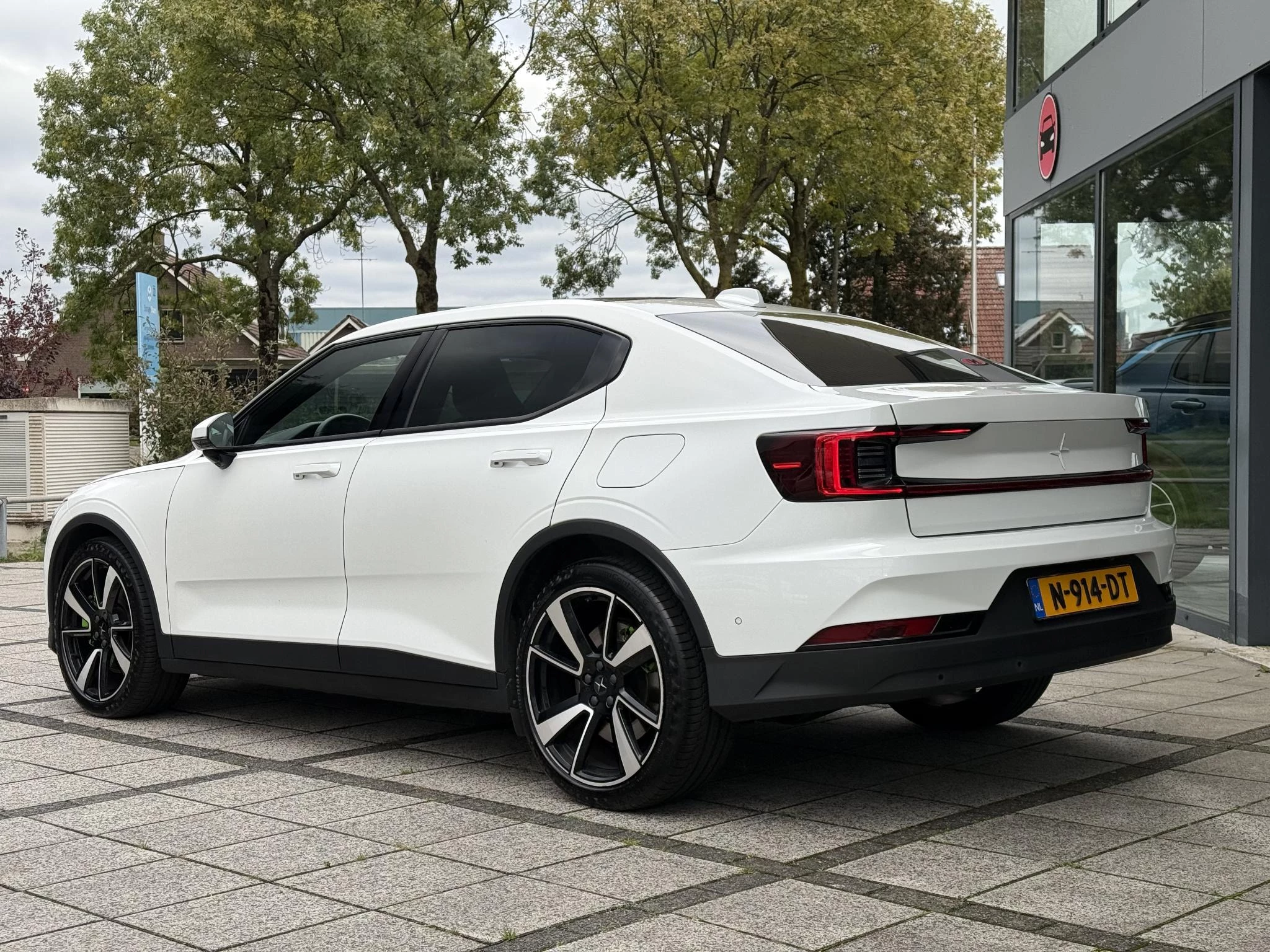 Hoofdafbeelding Polestar 2