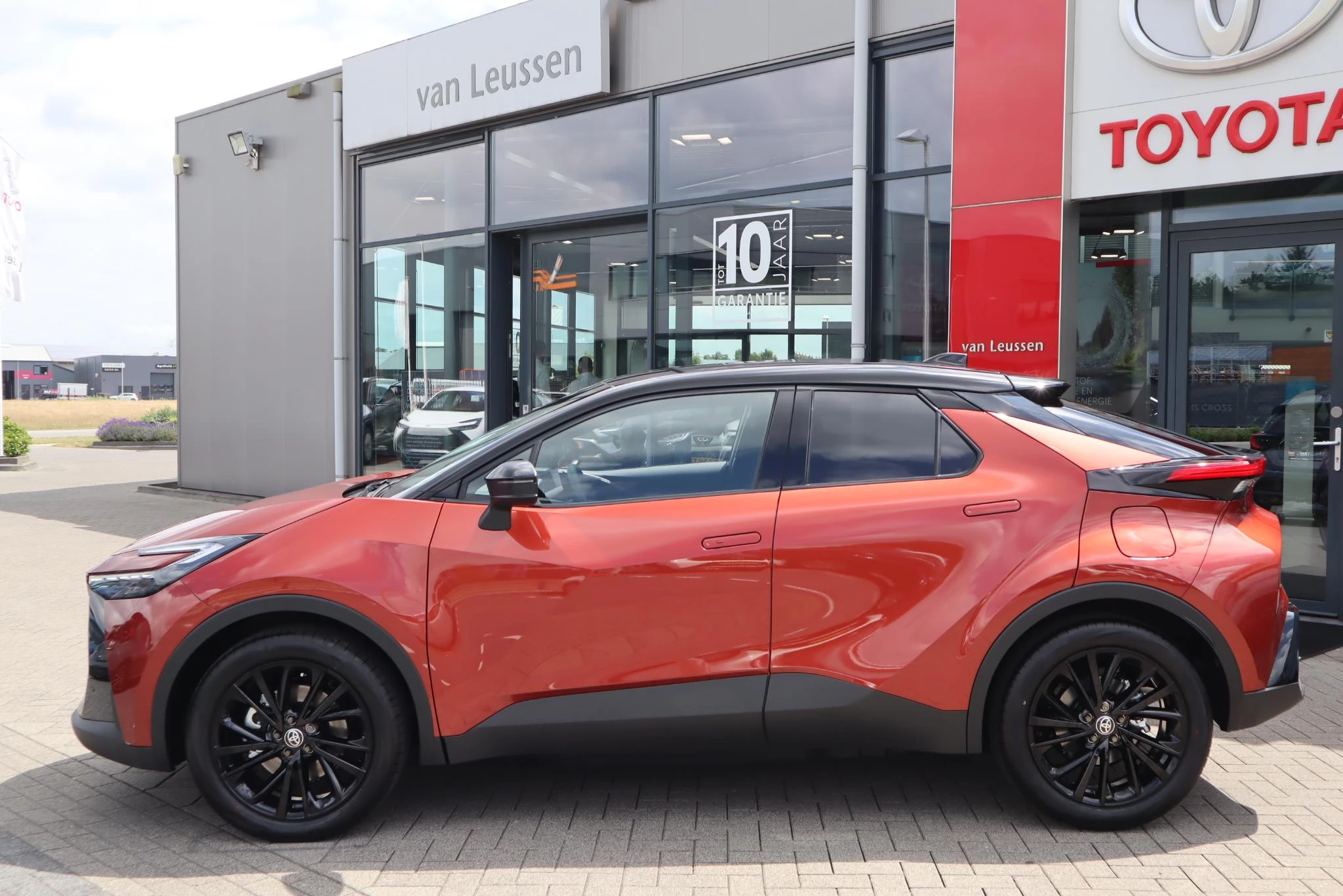 Hoofdafbeelding Toyota C-HR