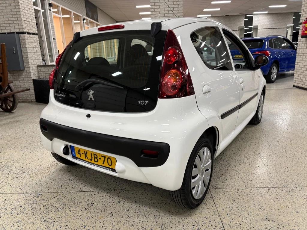 Hoofdafbeelding Peugeot 107