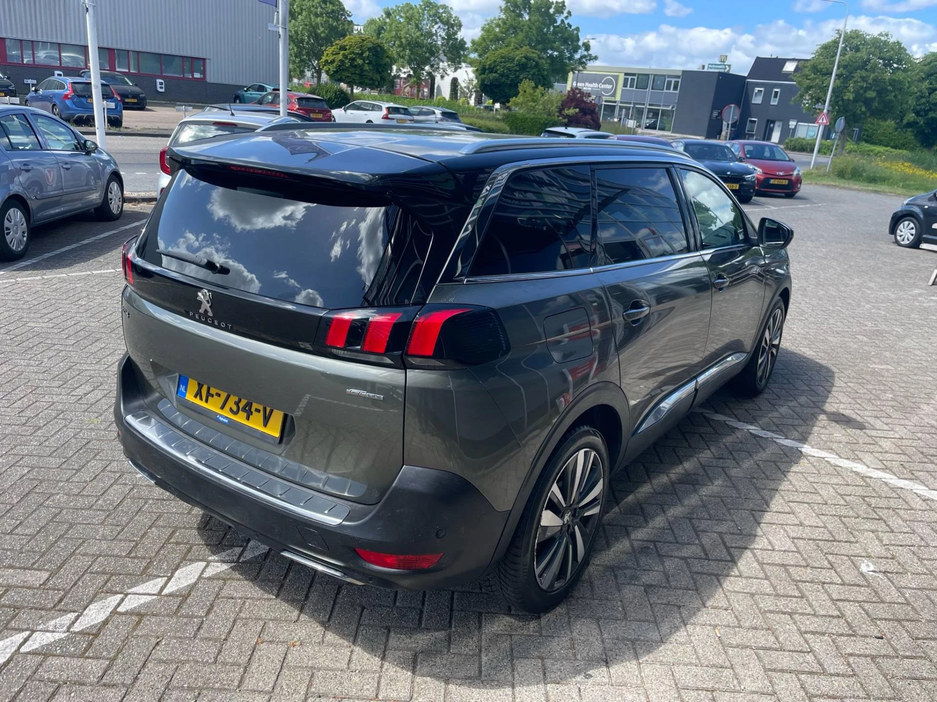 Hoofdafbeelding Peugeot 5008