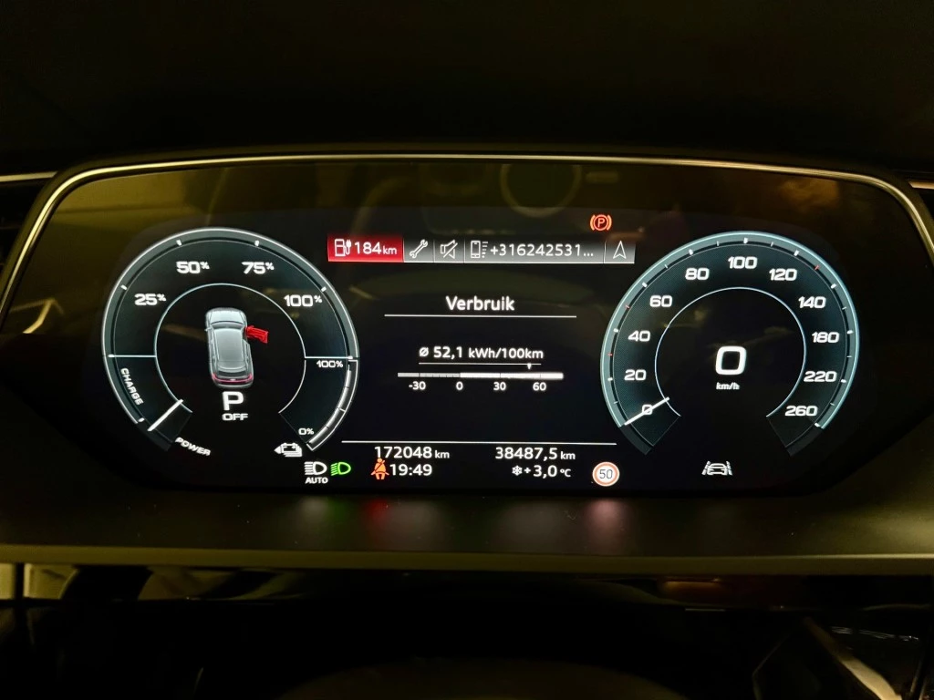 Hoofdafbeelding Audi e-tron