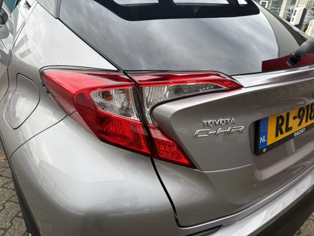 Hoofdafbeelding Toyota C-HR