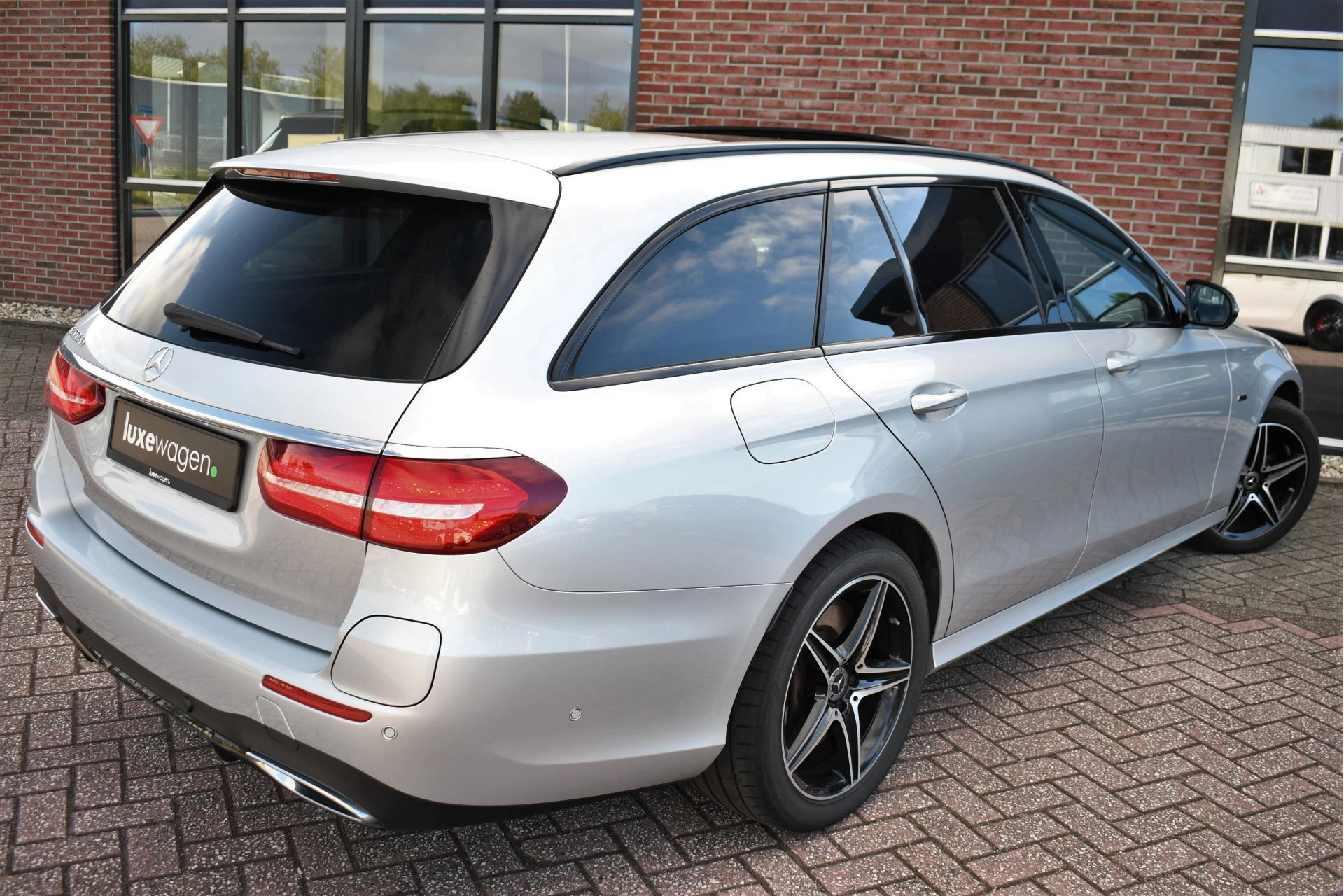 Hoofdafbeelding Mercedes-Benz E-Klasse
