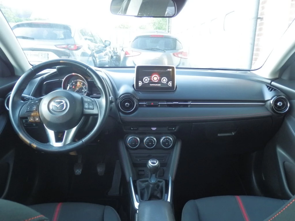 Hoofdafbeelding Mazda 2