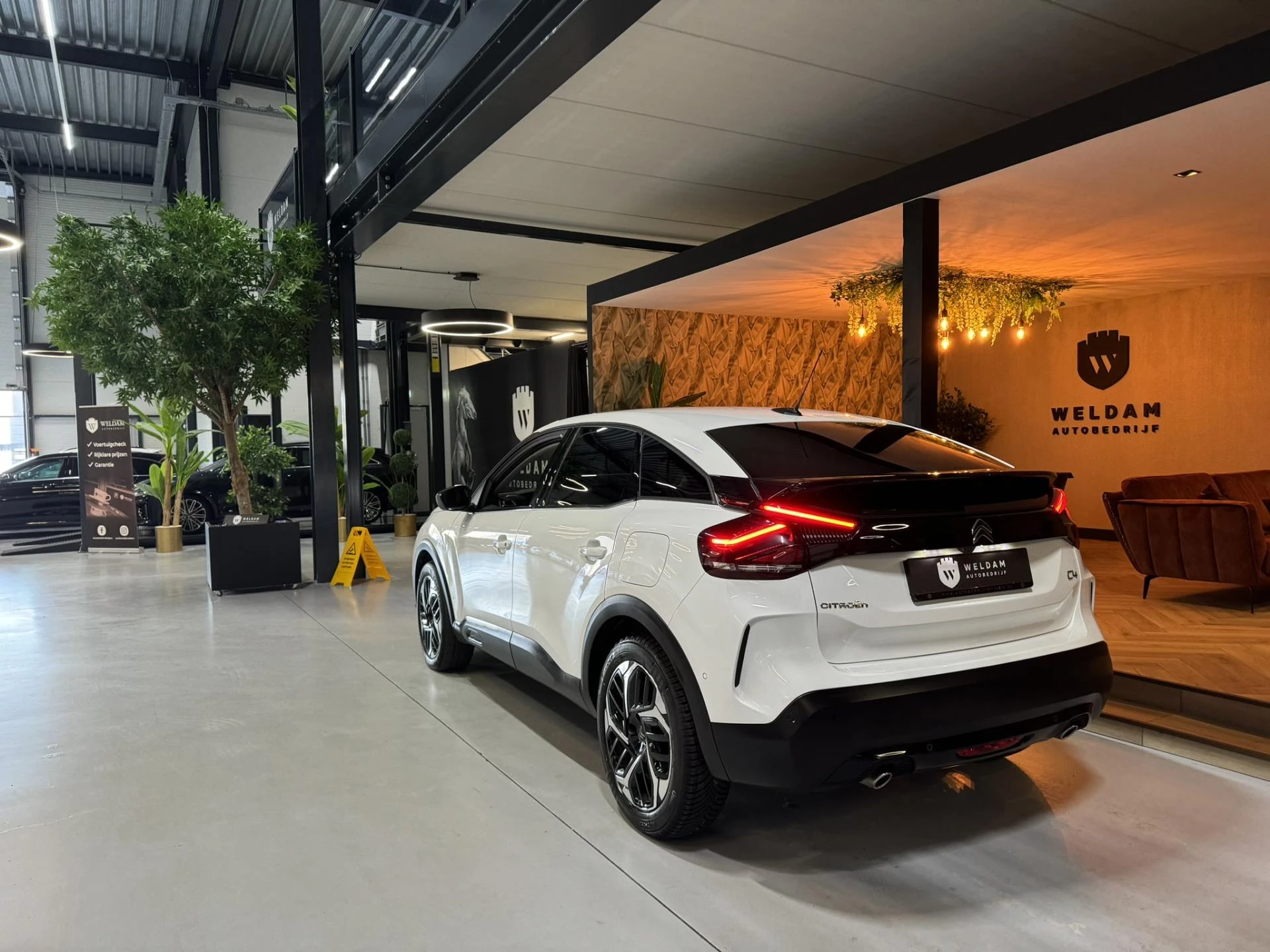 Hoofdafbeelding Citroën C4