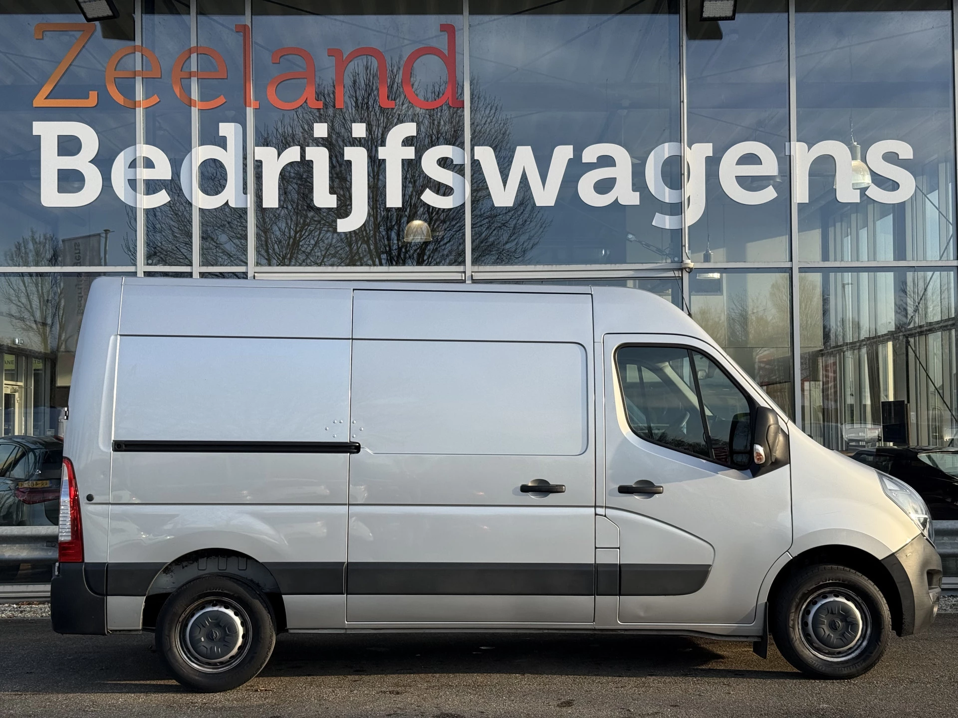 Hoofdafbeelding Opel Movano