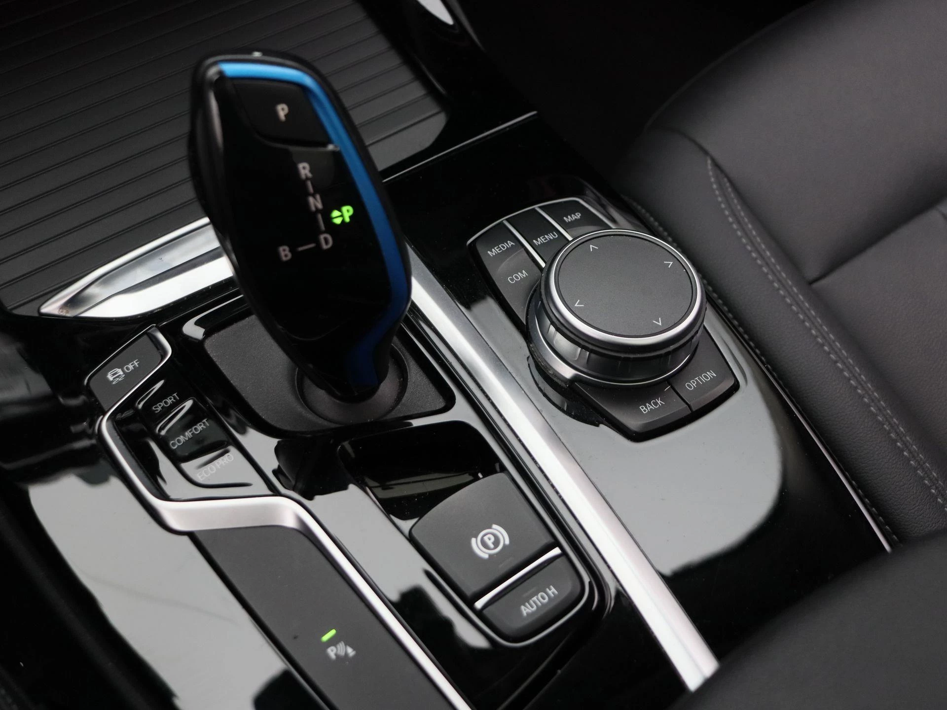 Hoofdafbeelding BMW iX3