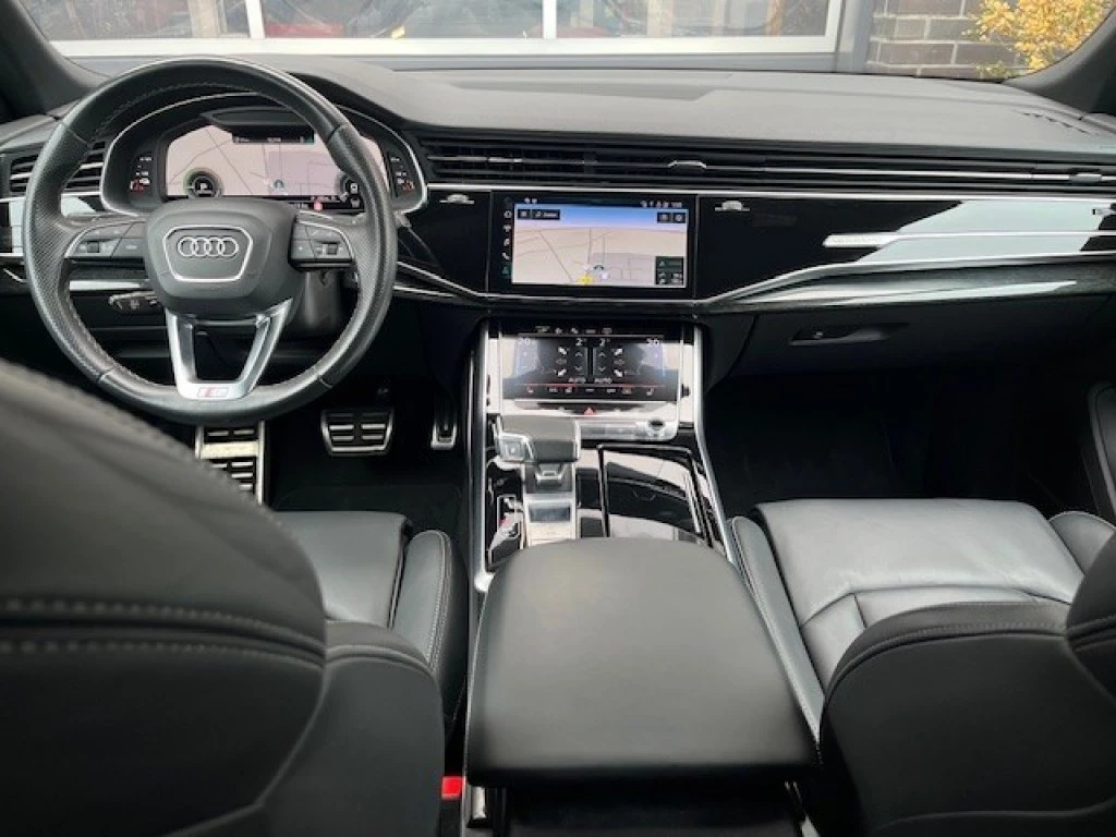 Hoofdafbeelding Audi Q8