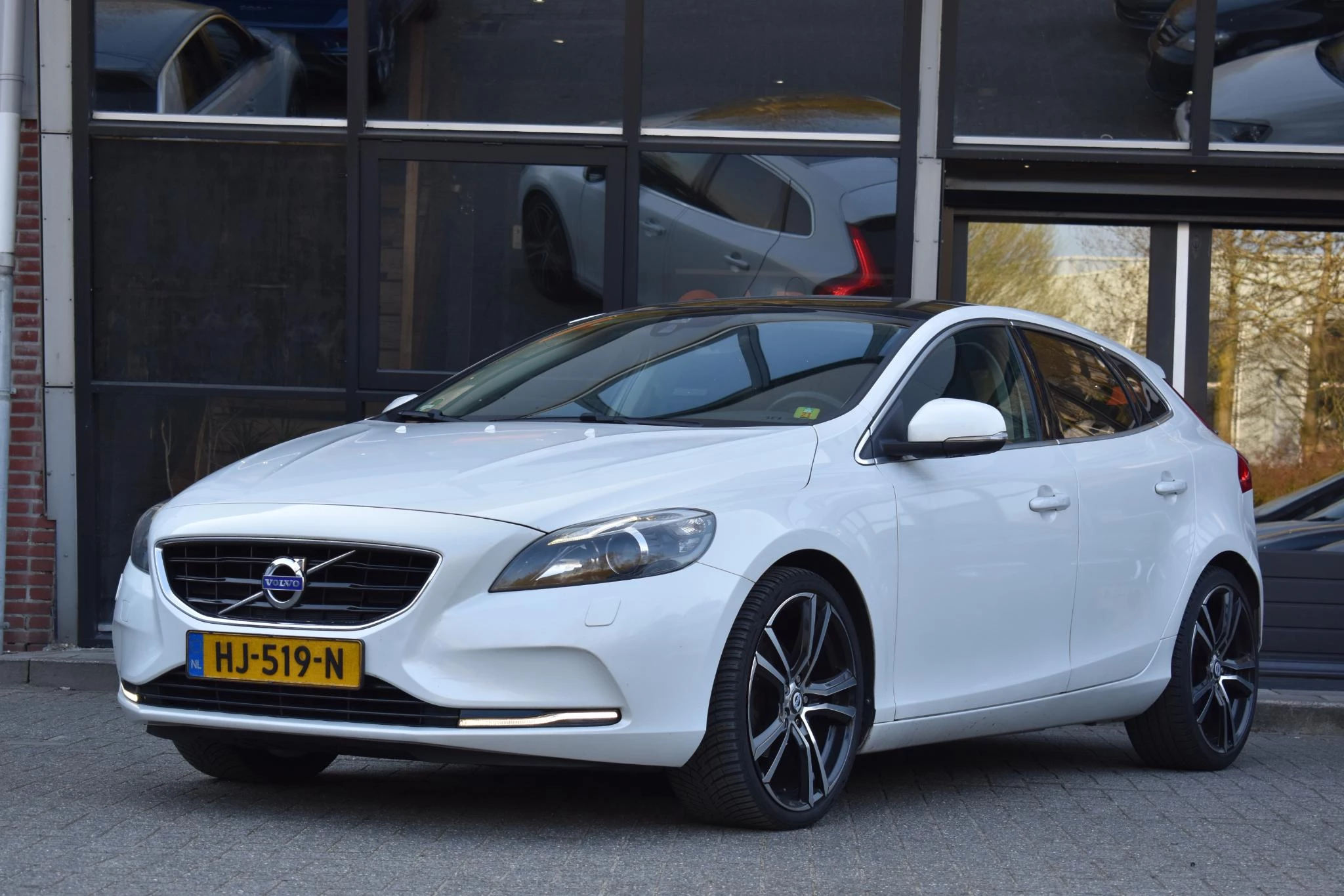 Hoofdafbeelding Volvo V40