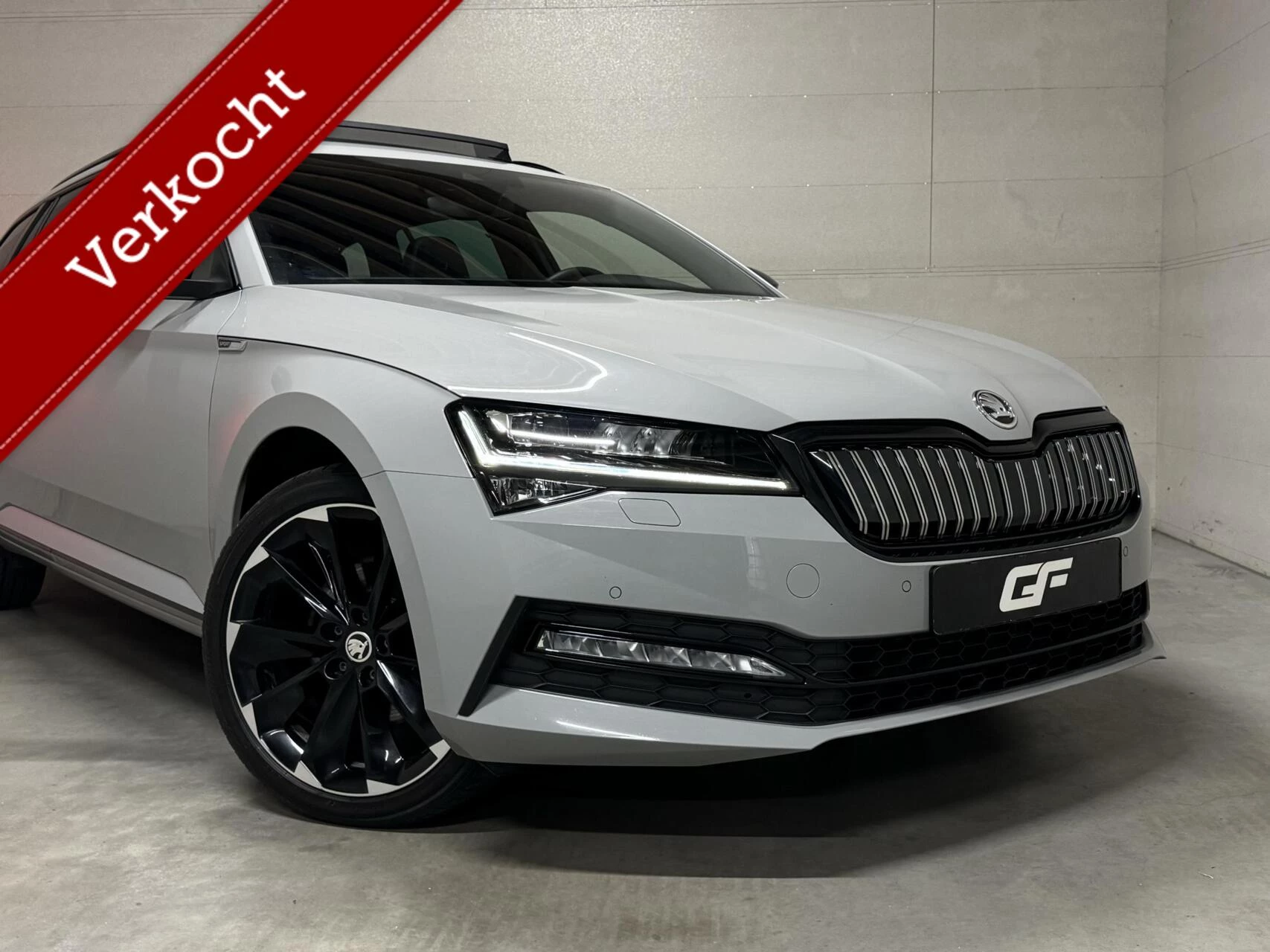 Hoofdafbeelding Škoda Superb