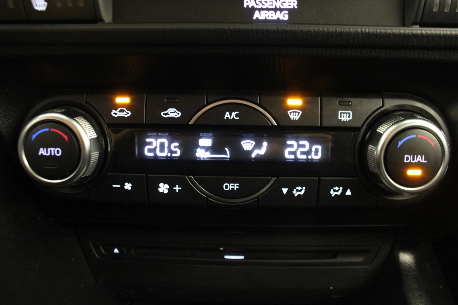 Hoofdafbeelding Mazda 3