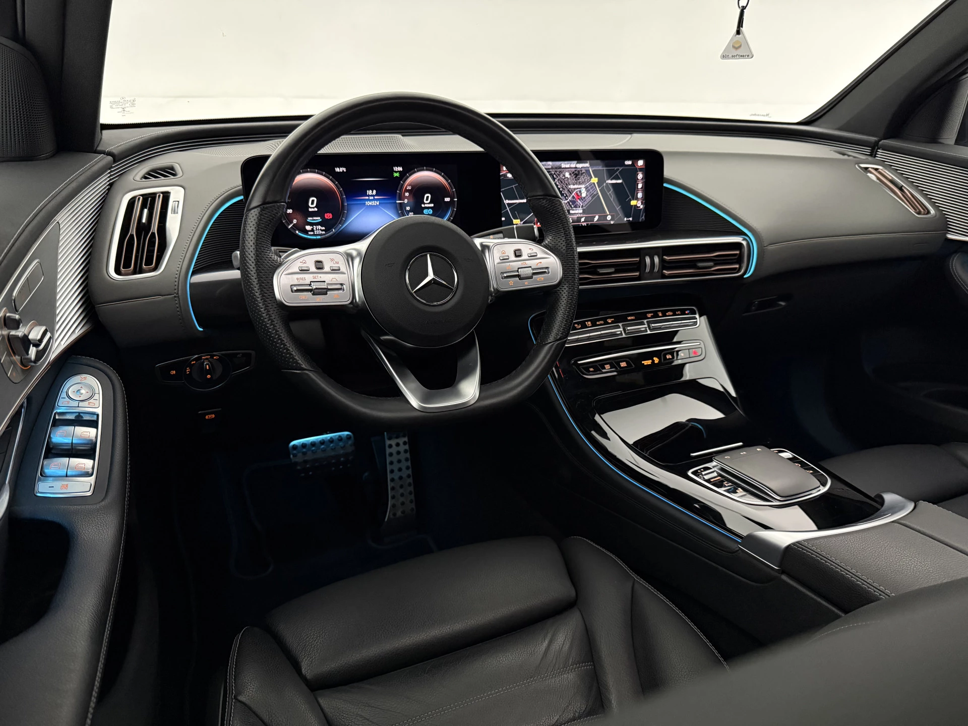 Hoofdafbeelding Mercedes-Benz EQC